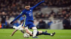 أندية إيطاليا تتنافس لـ”انتشال” زياش من “مستنقع تشيلسي”