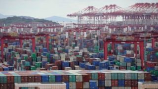 الاستجابة الصينية لقرار بايدن حول الاستثمار في تكنولوجيا التوريد