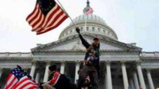 محكمة أمريكية تصدر حكمًا بالسجن لمدة 22 عامًا على الزعيم السابق لمجموعة ‘براود بويز’ في قضية هجوم على الكابيتول