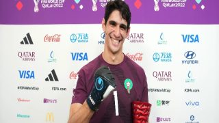 بونو يتنافس مع حراس كبار على جائزة أفضل حارس في العالم