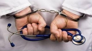 قضية طبيب نفسي في خنيفرة: تحقيقات حول تورطه في تسهيل الوصول إلى الأقراص المهلوسة