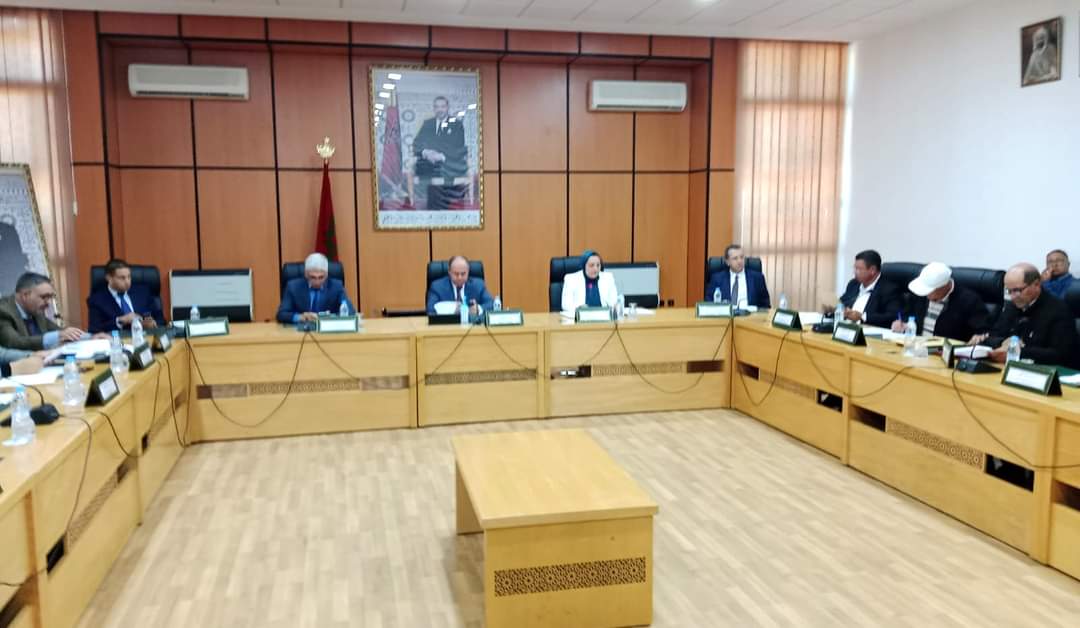 المجلس الإقليمي للخميسات يعقد دورة استثنائية للتداول في 3 أمور