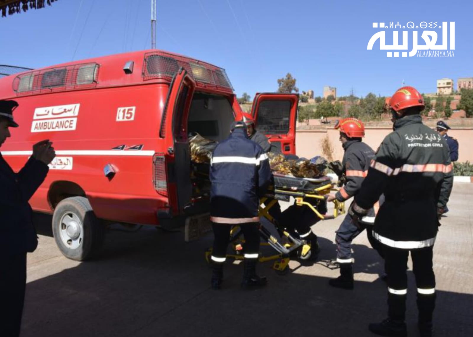 شخص يـقـ.ـتـل أمـه وزوجتـه في جـ.ـريـمـ.ـة بشعـة مزدوجـة