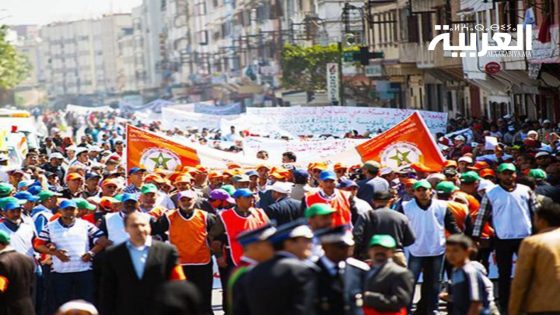 نقابة تعليمية ترفض الحلول الترقيعية للوزارة وتصف الاقتطاعات من الأجور “سرقة موصوفة”