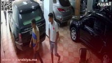 الشرطة تعتقل مشتبه به في سرقة سيارة فاخرة