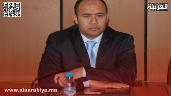 العامل منصور قرطاح “يوبخ” أعضاء مجلس جماعي بإقليم الخميسات