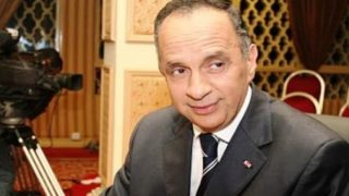 تكريم الصحفي مصطفى العلوي تقديرا لمسيرته المهنية المتميزة