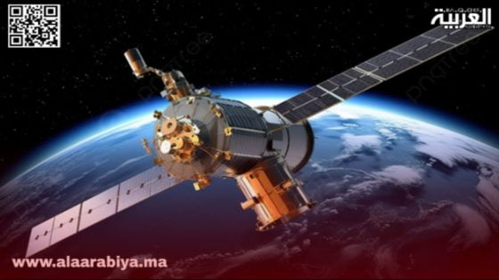 القمرين الاصطناعيين