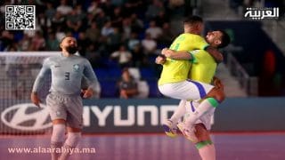 البرازيل تتوج بلقب كأس العالم لكرة القدم داخل القاعة بعد الفوز على الأرجنتين 2 – 1