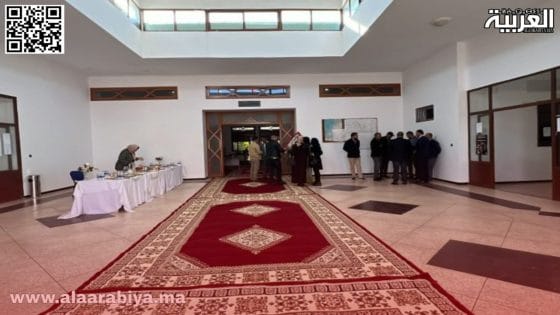 مفاجئة.. جماعة آيت علي أولحسن تستعير مقر جماعة آيت مالك لعقد لقاء مع عامل إقليم الخميسات عبد اللطيف النحلي؟!