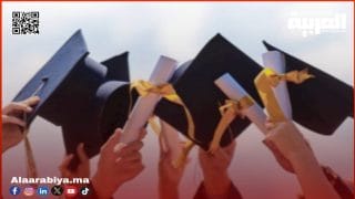 مركز المؤشر للدراسات يُحذر: حفلات التخرج تحيد عن رسالتها الأكاديمية وتُفرغ الجامعة من رمزيتها