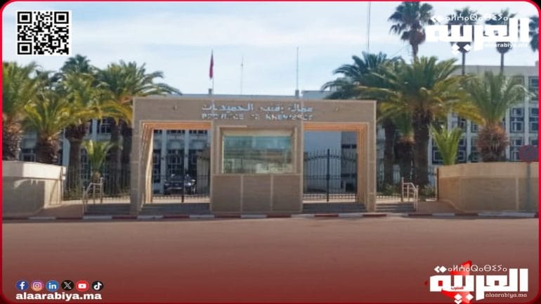 فعاليات جمعوية وسياسية تتساءل عن أهداف وأسباب تكريم مدير ديوان عامل إقليم الخميسات؟