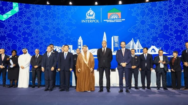 مراكش تختتم أشغال “أنتربول 93”: المنظمة تقر استراتيجيتها 2026-2030 وتنتخب رئيساً جديداً