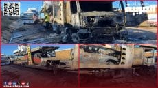 سيارات جديدة تحترق فوق شاحنة القطر