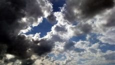 تعليق الدراسة بإقليم تيزنيت حفاظا على سلامة التلاميذ بسبب الأمطار والفيضانات..