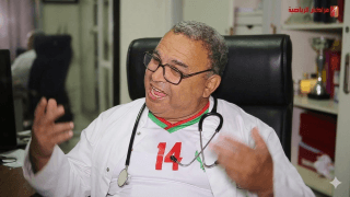 الدكتور محمد نجيب المنصوري: حكيم مراكش الذي يداوي الأبدان بالنبل والأرواح بالفن