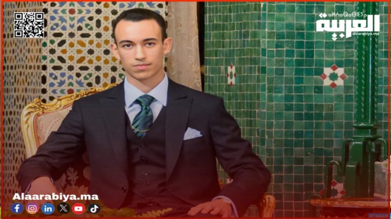 بتعليمات ملكية سامية، صاحب السمو الملكي ولي العهد الأمير مولاي الحسن يعطي انطلاقة عمليات أول محطة للحاويات بميناء الناظور غرب المتوسط